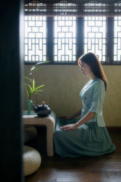 北欧冷兵器对阵日本武士刀，丹麦全面压制下，久保建英如何成为胜负手？