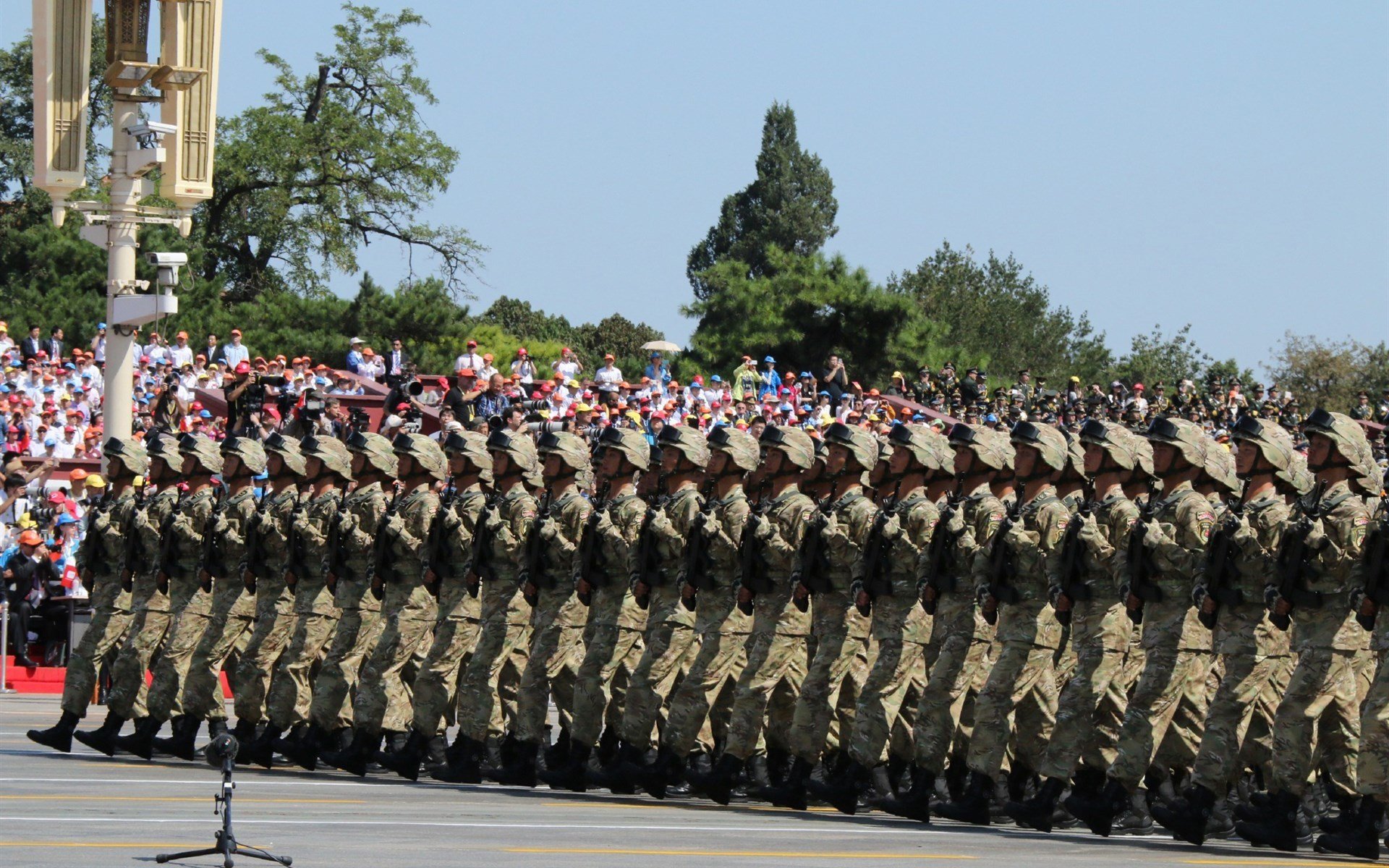 手术刀与心脏，阿劳霍，一场定义瑞士防线的非典型胜利
