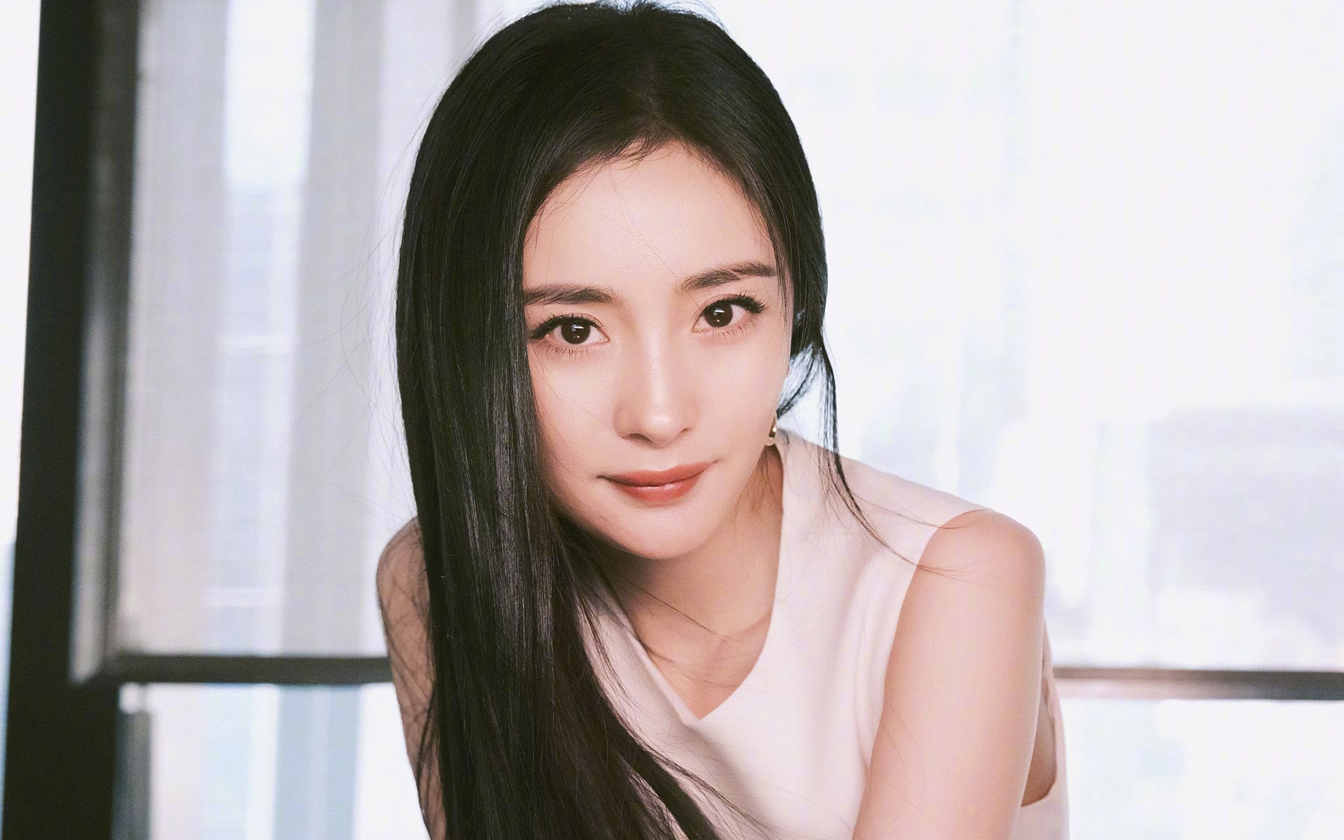 佩德里执掌中场魔杖，乌拉圭闪电战撕裂南美宿敌—2026世界杯巅峰对决，唯一不可复制的横扫之夜