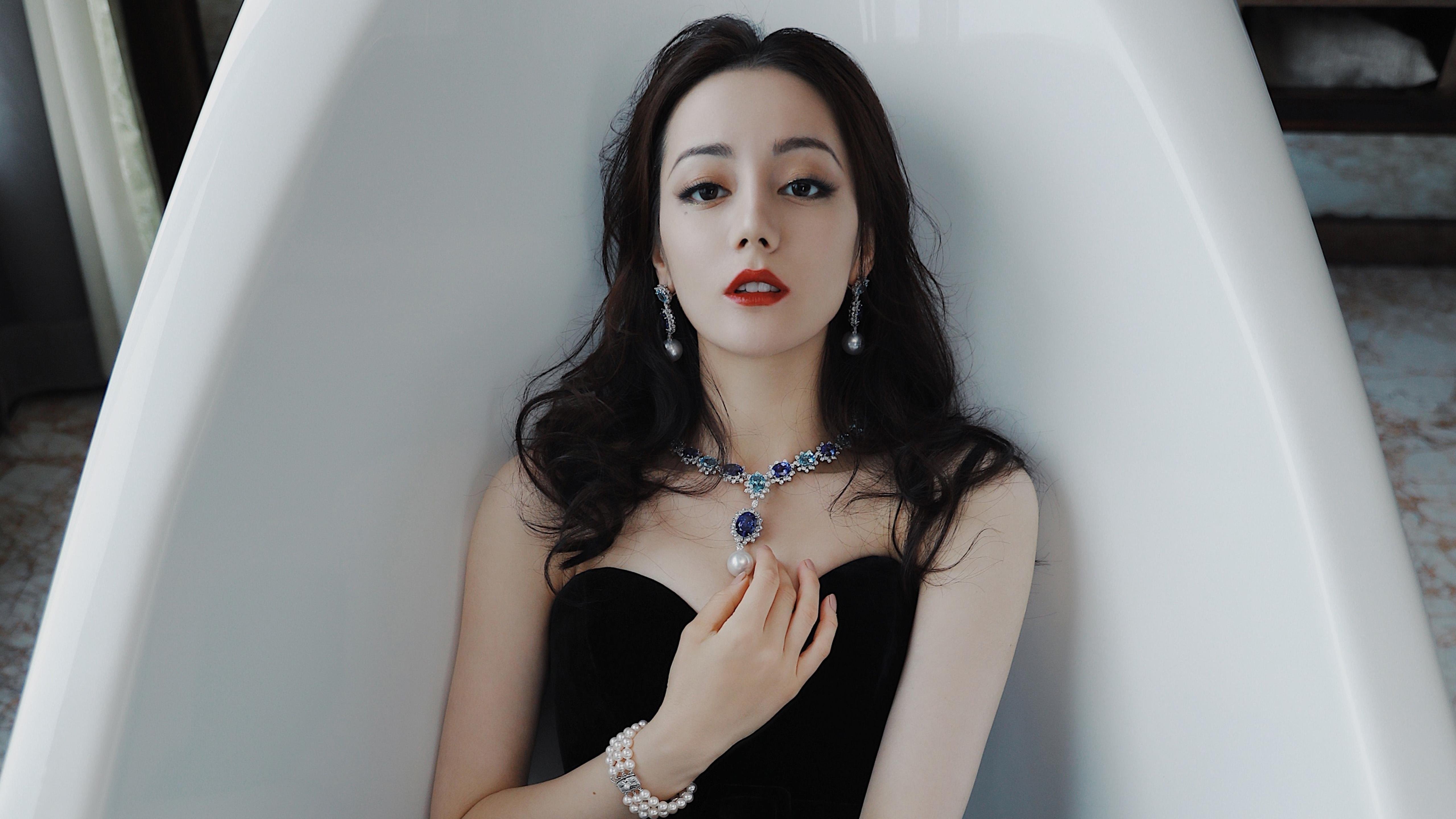 东瀛之刃披上蓝衣,三笘薰如何用一抹斯洛伐克血统,在2026世界杯半决赛刺穿哥斯达黎加的铁幕